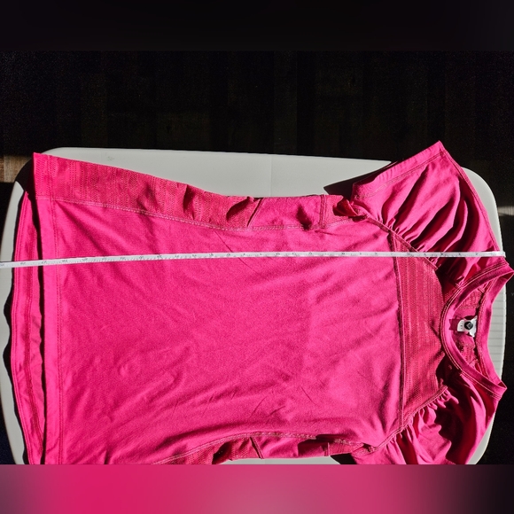 Roxy pink swim top Scrunch breathable workout Roxy logo beautiful silky soft med - Picture 11 of 16